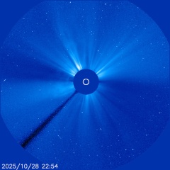 Images of the solar corona